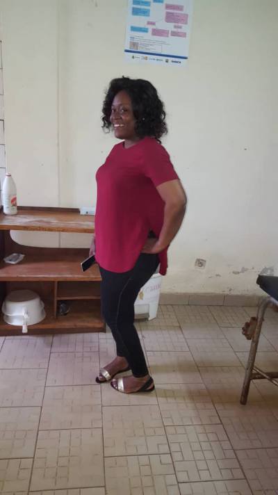 Sophie 34 years Mfoundi Cameroon