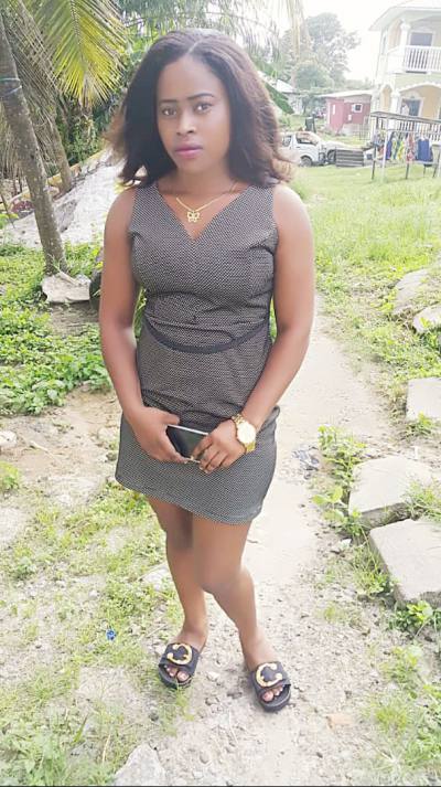 Olga 29 ans Bata Guinée équatoriale