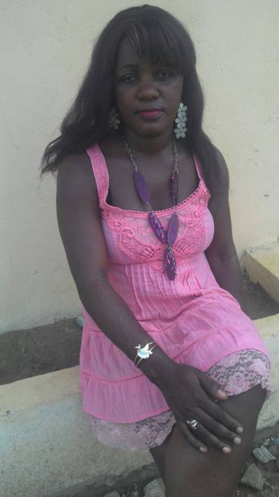 Sandra 51 Jahre Libreville Gabun