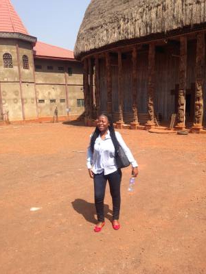 Diane 35 Jahre Douala Kamerun