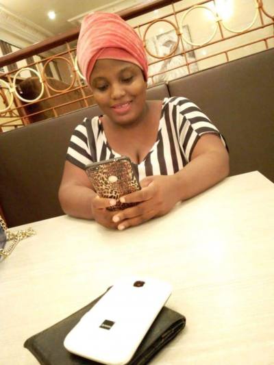 Bernice 24 ans Cotonou  Bénin