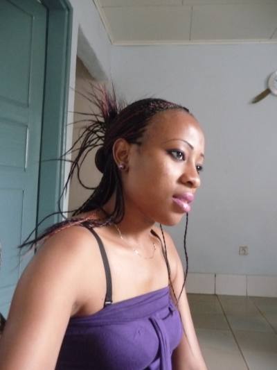 Martine 37 ans Centre Cameroun