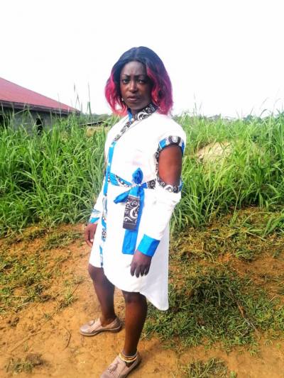 Angy 26 years Akonolinga  Cameroon