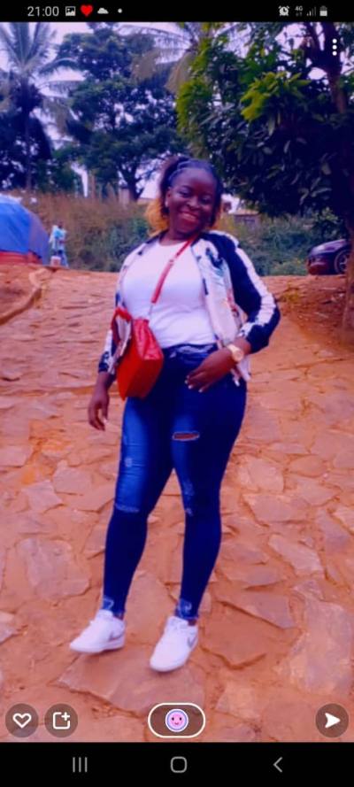 Sophie 39 years Yaoundé  Cameroon