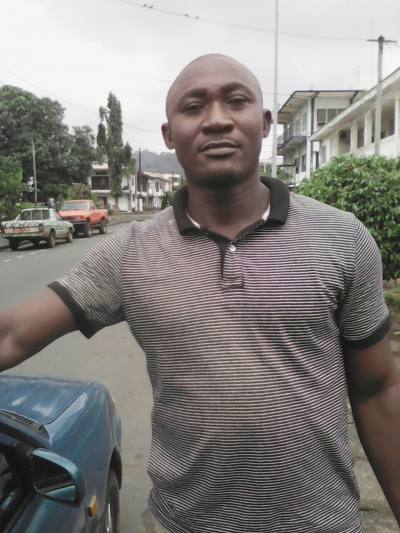 Guillaume 43 ans Douala Cameroun