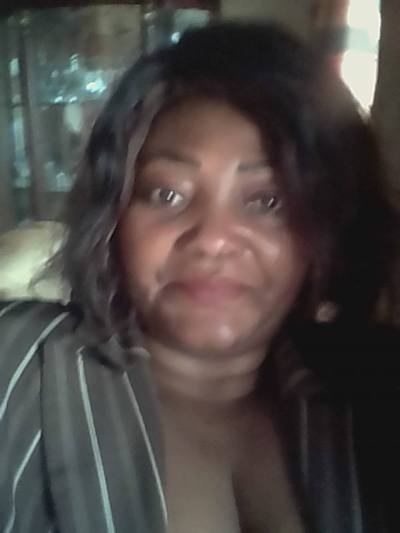 Jeanne 45 Jahre Yaoundé Kamerun
