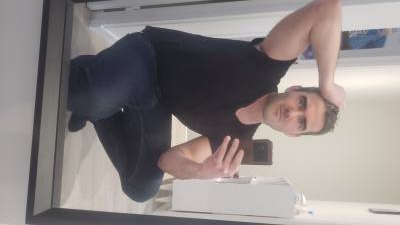 David 39 ans Neuilly-sur-marne  France