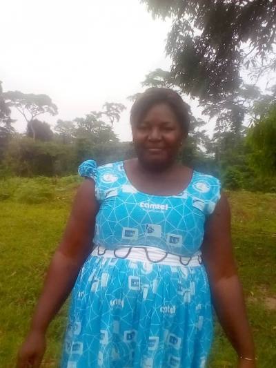 Hermine 45 ans Yaoundé  Cameroun