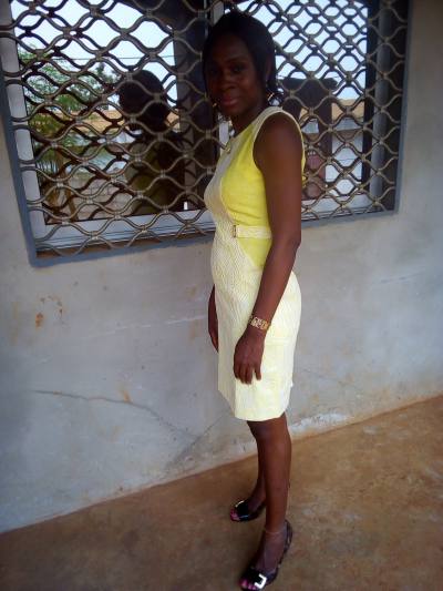 Rosie 42 years Yaounde Cameroon