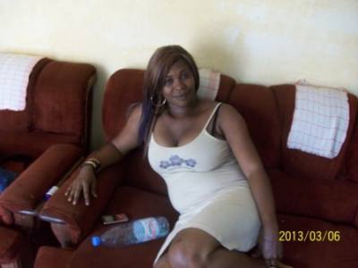 Brigitte 45 Jahre Yaoundé Kamerun