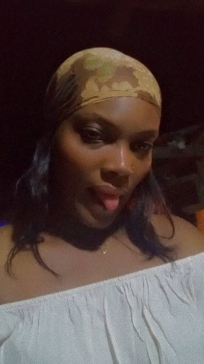 Dorra 32 ans Libreville  Gabon