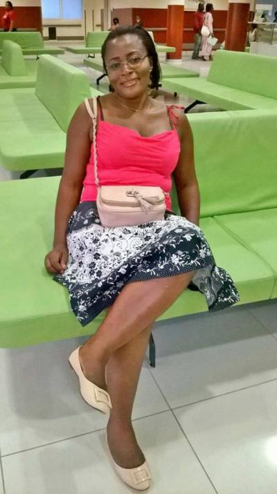 Pauline 40 Jahre Libreville Gabun