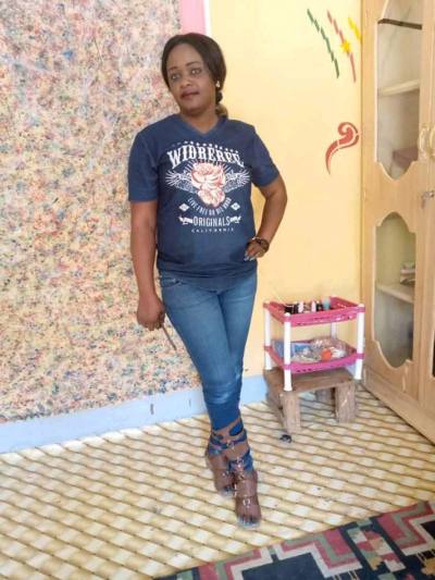 Sandra 48 ans Djamena Tchad Tchad