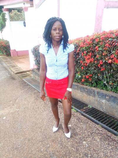 Ange 37 ans Mfoudi  Cameroun