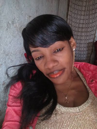 Rosette 44 years Yaoundé Cameroon