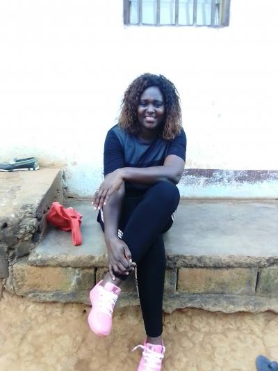 Marie rose 37 ans Yaoundé Cameroun