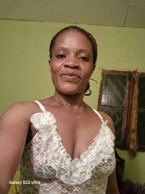 Amandine 39 years Centre  Cameroon