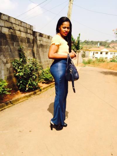 Leona 41 ans Centre Cameroun