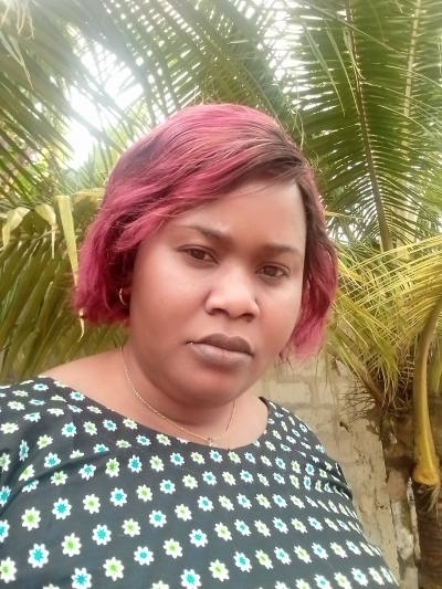 Ines 39 years  Ivory Coast