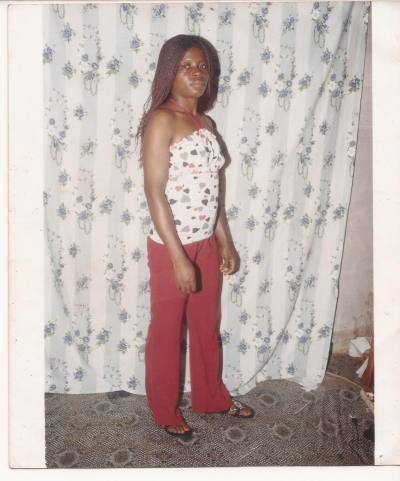 Alice 48 Jahre Stinga Cameroun