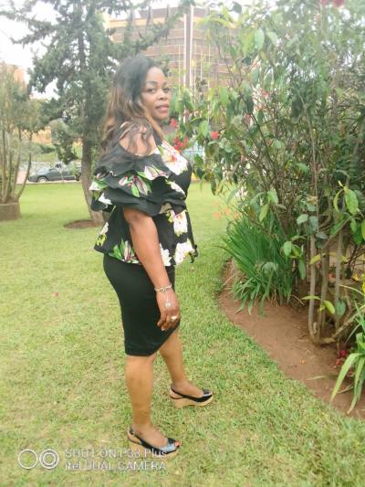 Josephine 45 Jahre Littoral Cotonou Gutartig