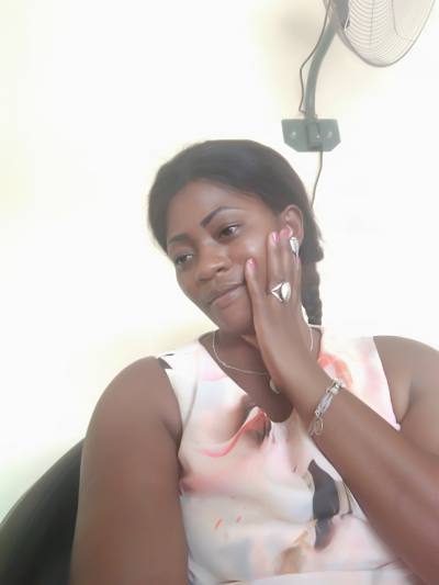 Brigitte 40 ans Yaoundé  Cameroun