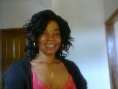 Jeanne 44 Jahre Yaounde Kamerun