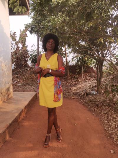 Anne Arlette 40 Jahre Yaounde 4ème  Cameroun