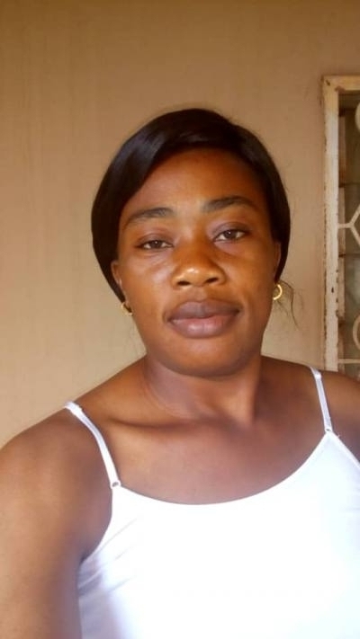 Michelle  54 ans Yaounde Cameroun