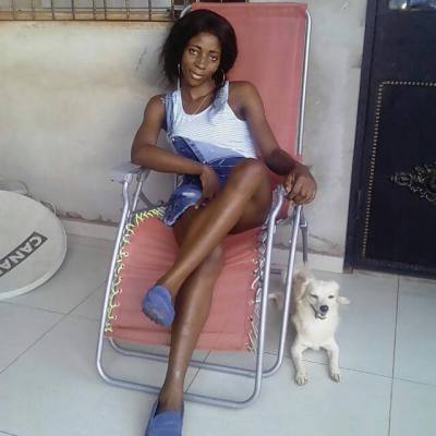 Denise 35 Jahre Yaoundé Kamerun