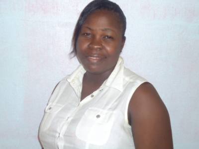 Amandine 41 Jahre Yaoundé Kamerun