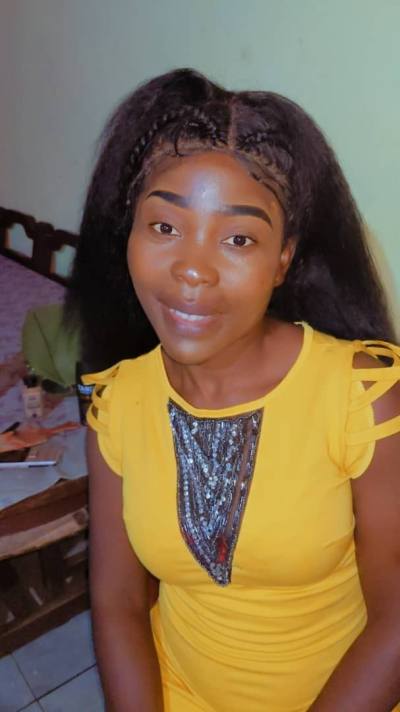 Melanie 37 ans Yaoundé  Cameroun
