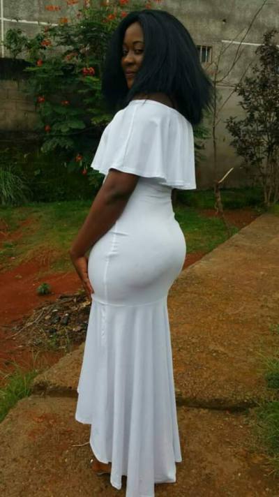 Christelle 32 ans Yaoundé Cameroun