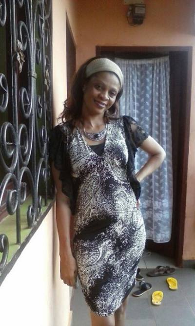 Clarisse 45 ans Yaoundé  Cameroun
