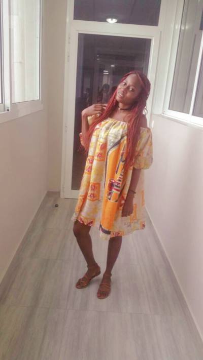 Gwen 33 ans Douala  Cameroun