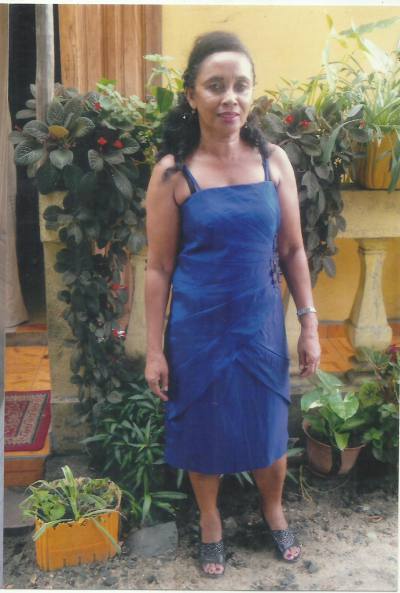 Justine 66 ans Tamatave Madagascar