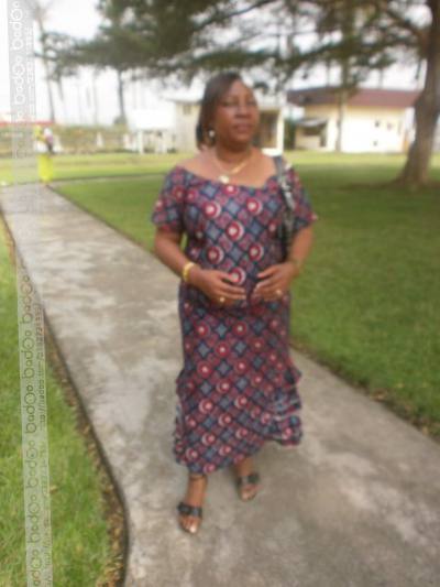 Marthe 50 ans Yaoundé Cameroun