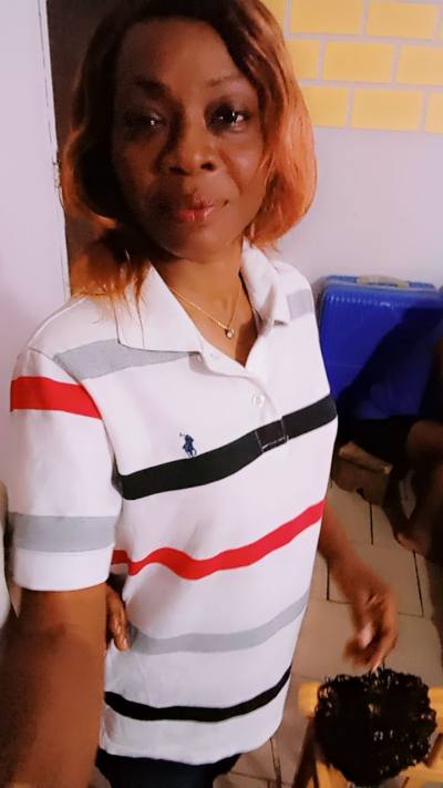 Sylvie 33 ans Abidjan Côte d'Ivoire