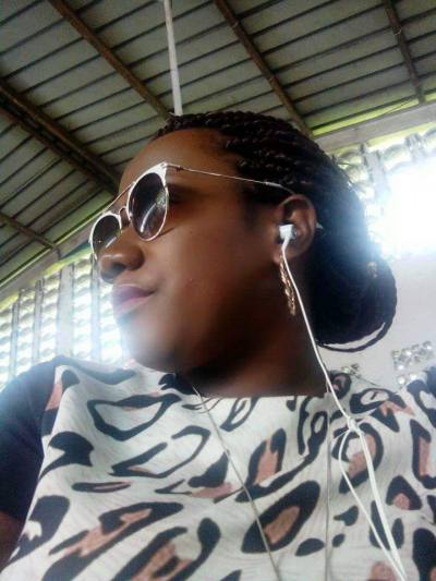 Michelle  38 ans Douala Cameroun