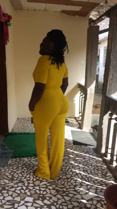 Mado 29 ans Douala Cameroun