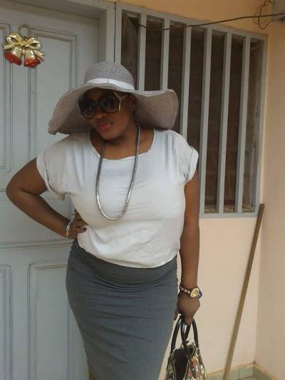 Myka 35 ans Douala Cameroun