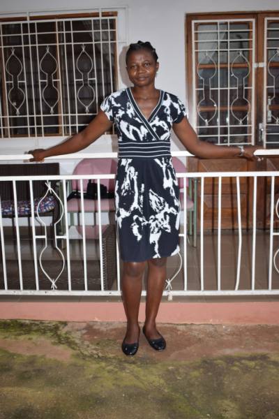 Pulcherie 42 ans Yaoundé Cameroun