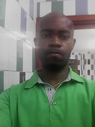 Jean 42 ans Douala Cameroun