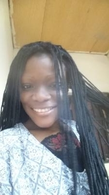 Marie madeleine 41 Jahre Yaoundé  Kamerun
