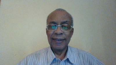 Lucas 74 ans Dakar Sénégal