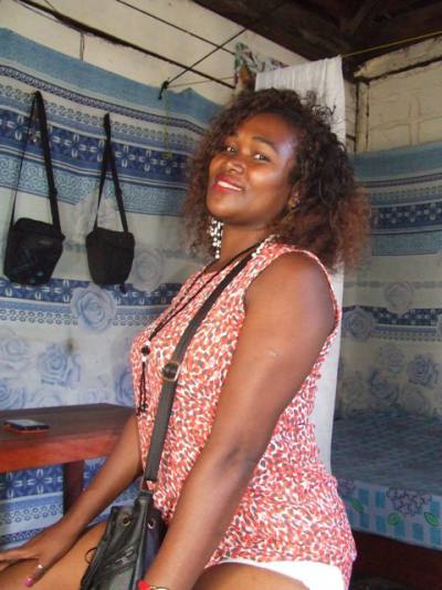 Clarette 34 ans Sambava Madagascar