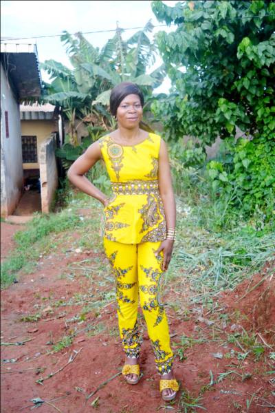 Chantale 47 Jahre Yaoundé Kamerun