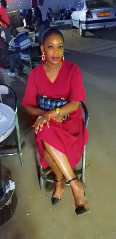 Mariette  28 Jahre Yaoundé Iv Kamerun