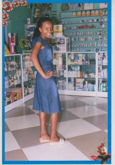 Mayrah 27 ans Ambanja Madagascar