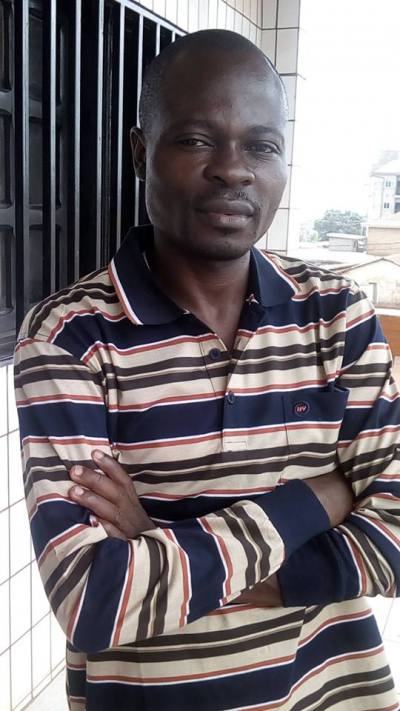 Issiaka 39 Jahre Massangam Kamerun